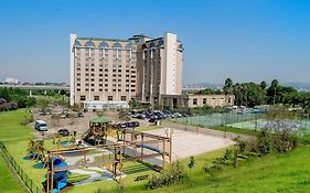 Pullman Sao Paulo Guarulhos Airport